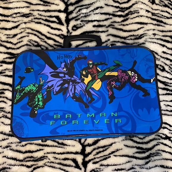 Vtg 1995 BATMAN FOREVER Luggage Suitcase DC Comics - Picture 1 of 8